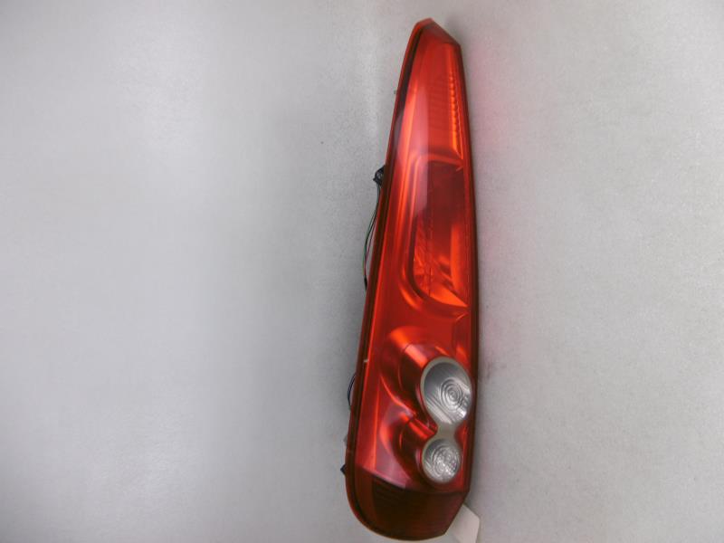 Fanale posteriore principale sinistro (luci)