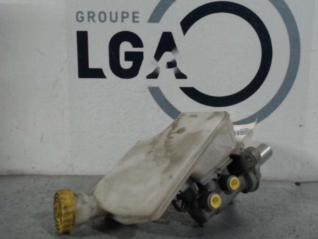 Maitre cylindre (freinage)