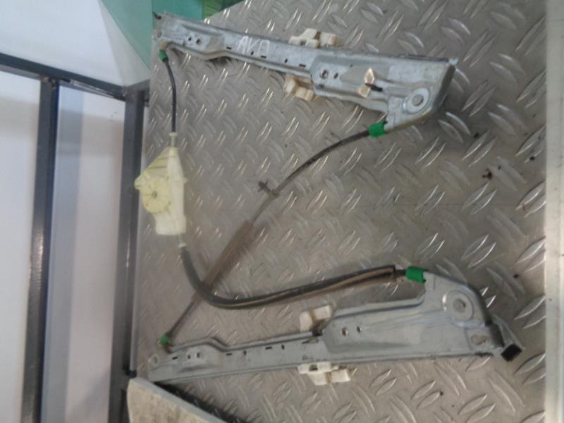 Mecanisme de leve vitre electrique avant droit