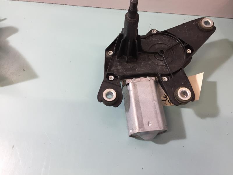 Moteur essuie glace arriere