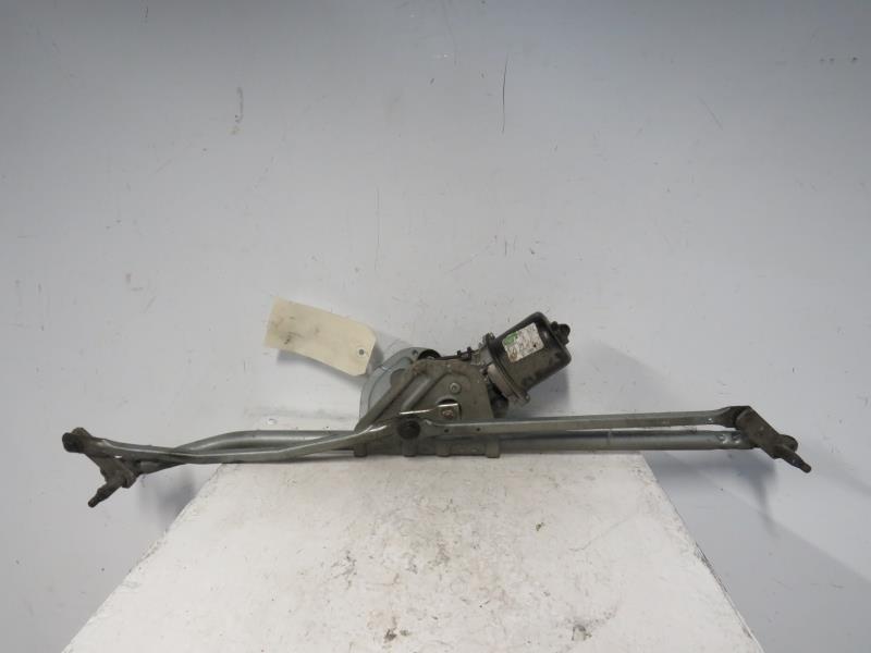 Moteur essuie glace avant