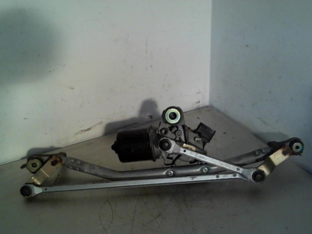 Motore tergicristallo anteriore