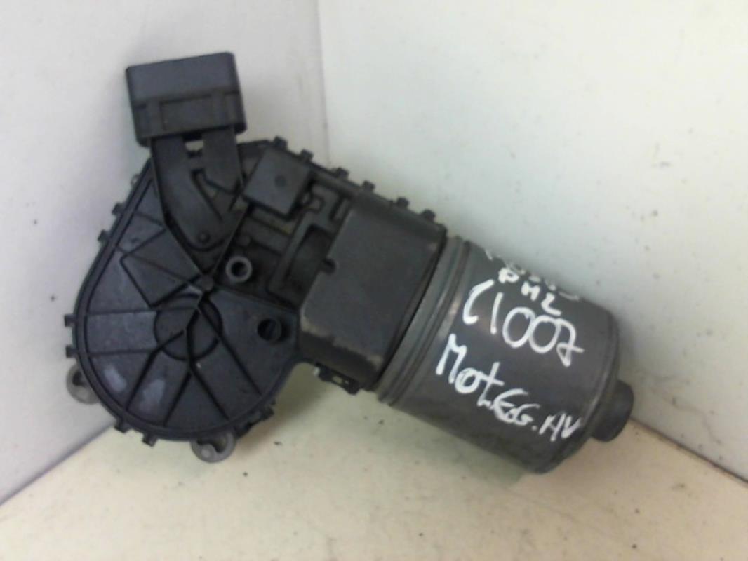 Moteur essuie glace avant