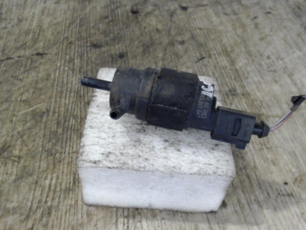 Pompe lave glace avant