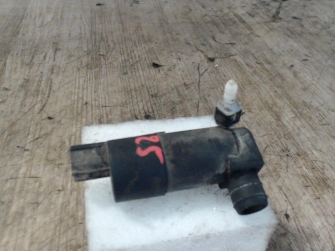 Pompe lave glace avant