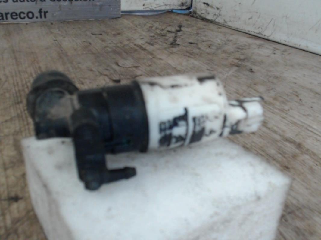 Pompe lave glace avant