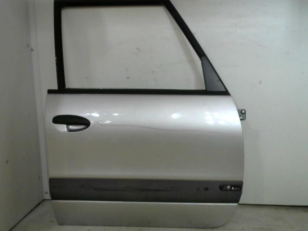 Porte avant droit