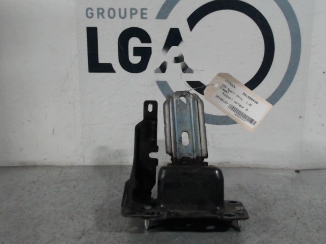 Support moteur droit