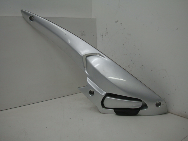 pièce détachée occasion Cache lateral gauche APRILIA