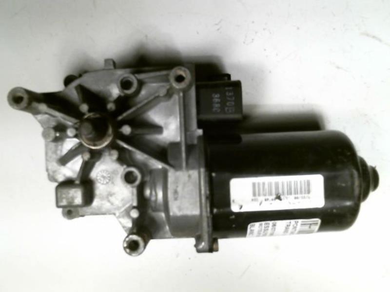 Moteur essuie glace avant