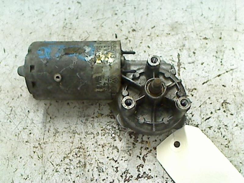 Motore tergicristallo anteriore