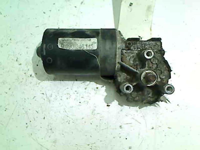 Motore tergicristallo anteriore