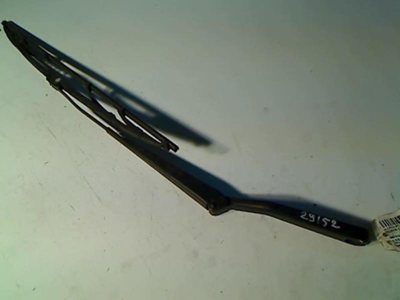 Bras essuie glace avant gauche