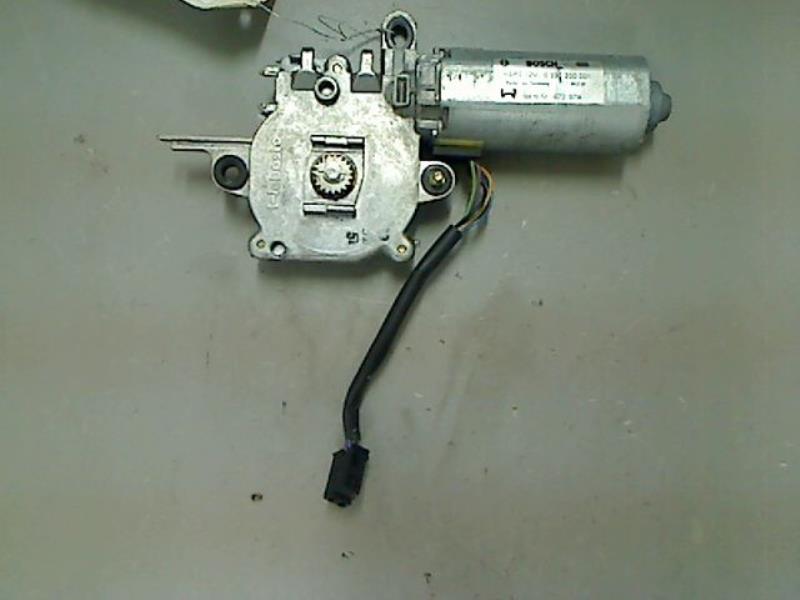 Moteur toit ouvrant