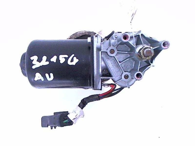 Motor de limpiaparabrisas delantero