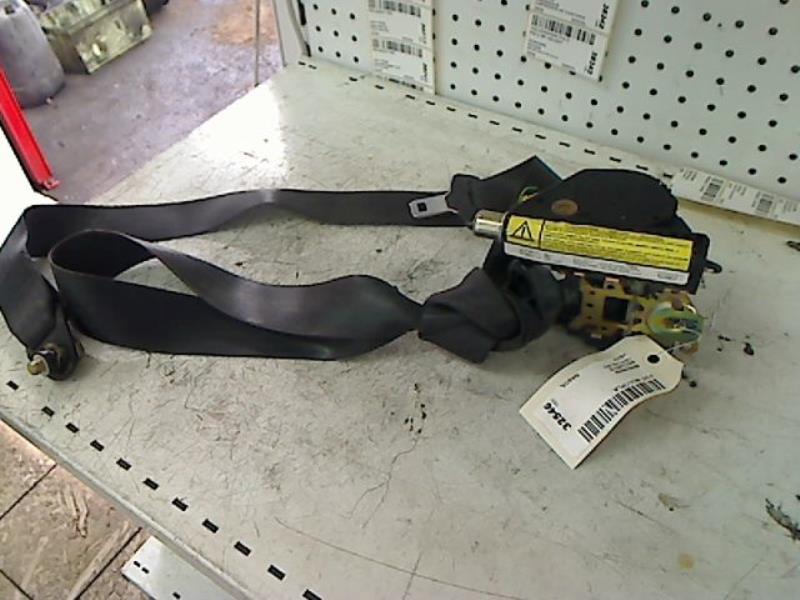 Ceinture avant droit