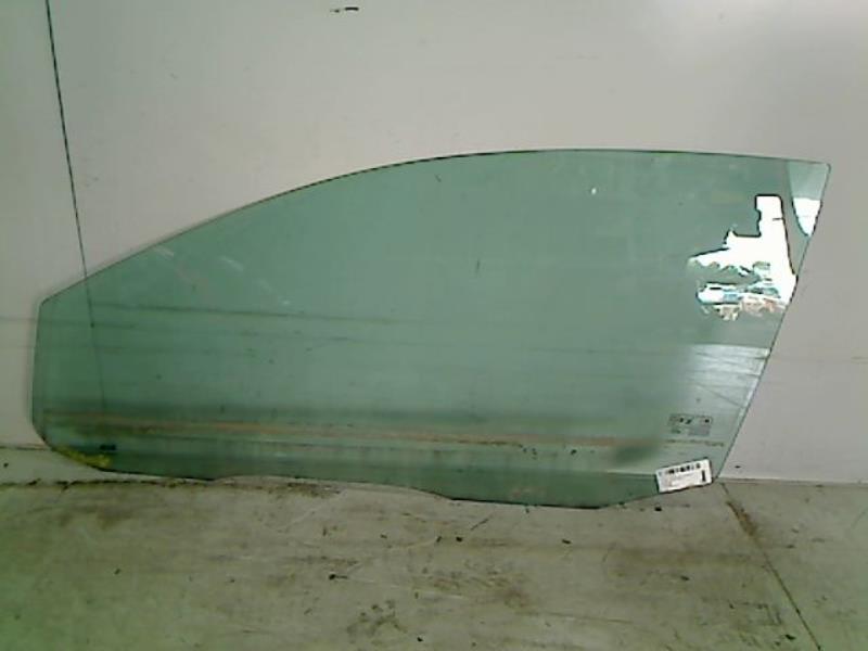 Vitre avant gauche