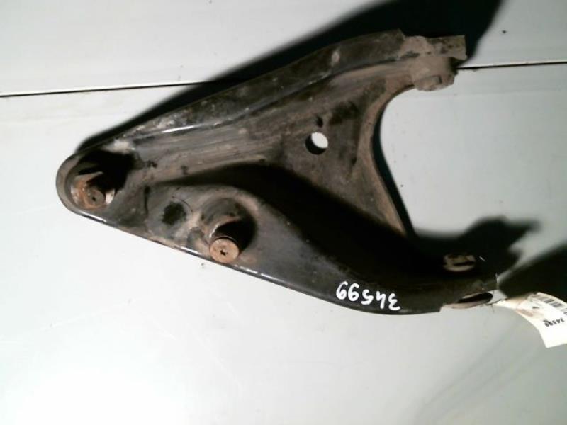 Triangle inferieur avant gauche