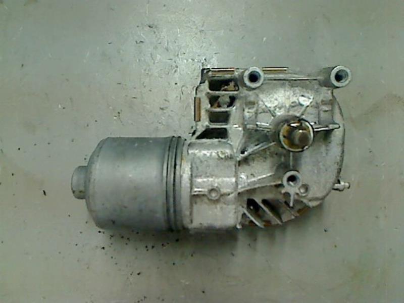 Motore tergicristallo anteriore
