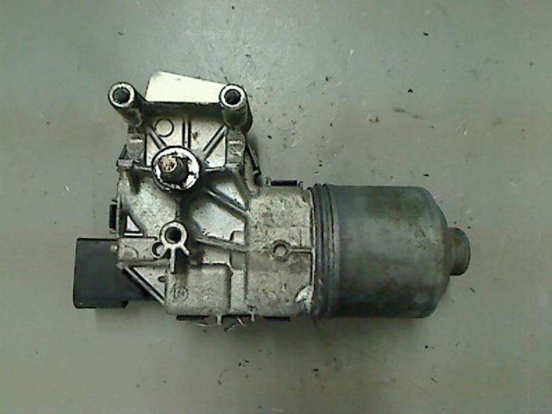 Moteur essuie glace avant