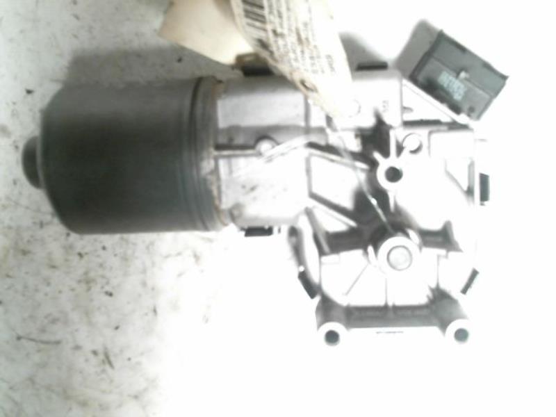 Moteur essuie glace avant