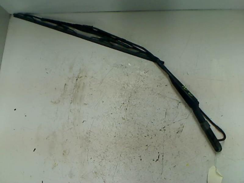 Limpiaparabrisas delantero izquierdo