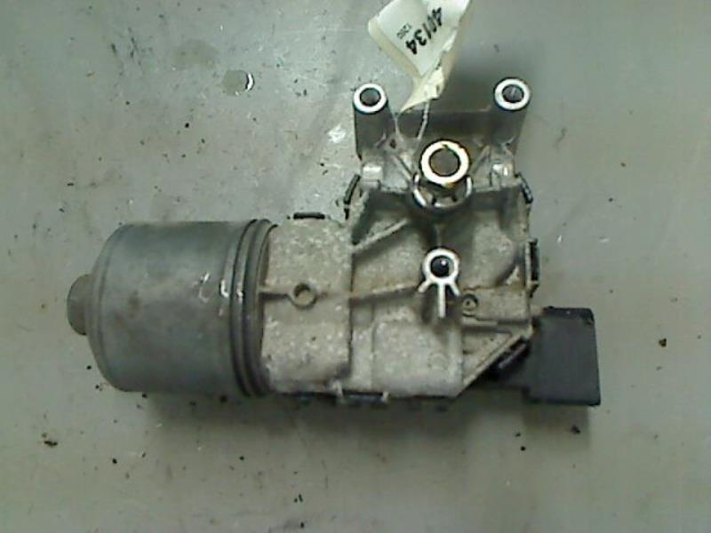 Moteur essuie glace avant