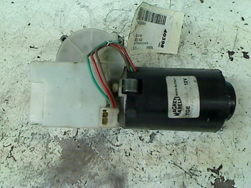 Moteur essuie glace avant