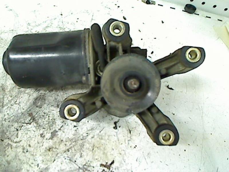 Motore tergicristallo anteriore