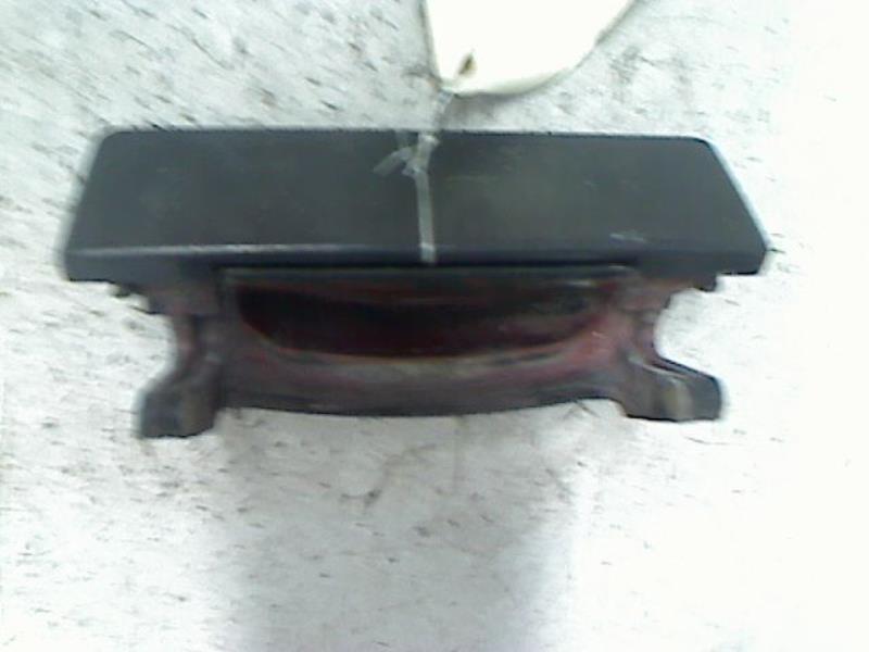 Tirador de puerta delantera derecha