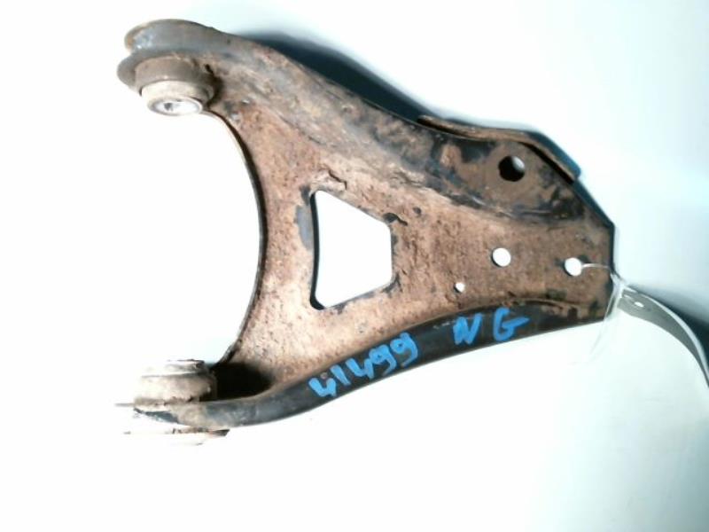 Triangle inferieur avant gauche