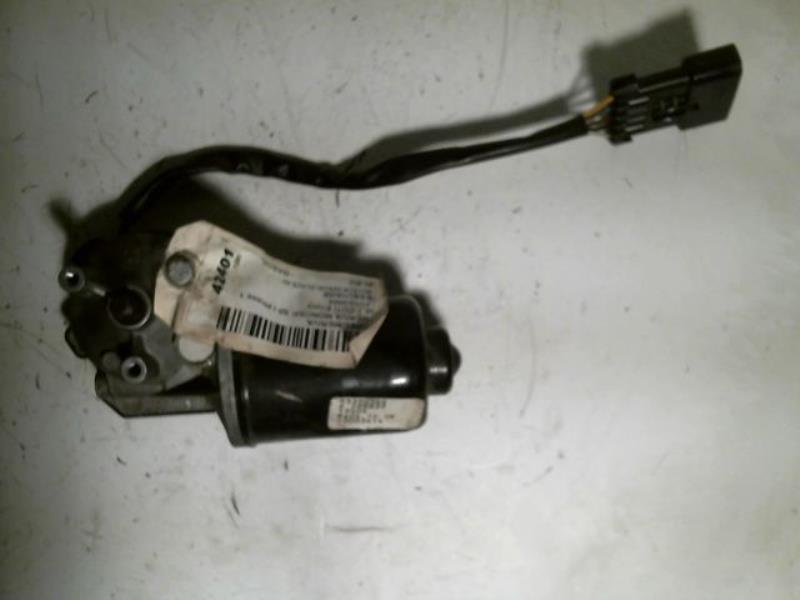 Motor de limpiaparabrisas delantero