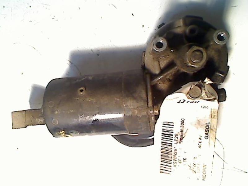 Moteur essuie glace avant