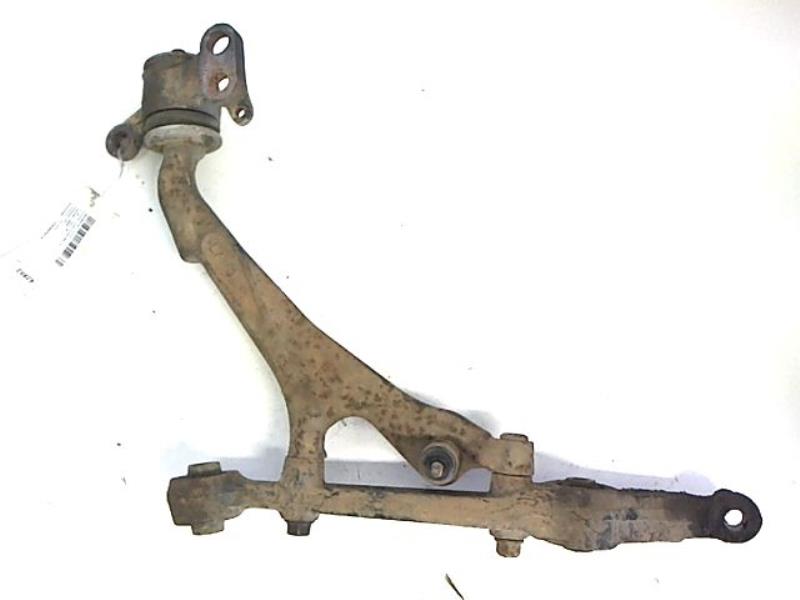 Triangle inferieur avant gauche