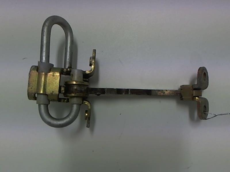 Tirante limitador de puerta delantera derecha