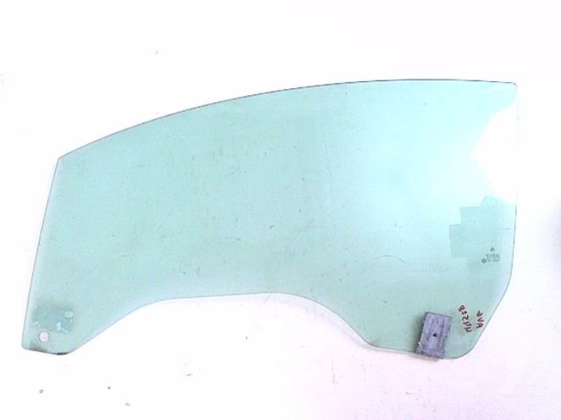 Vitre avant gauche