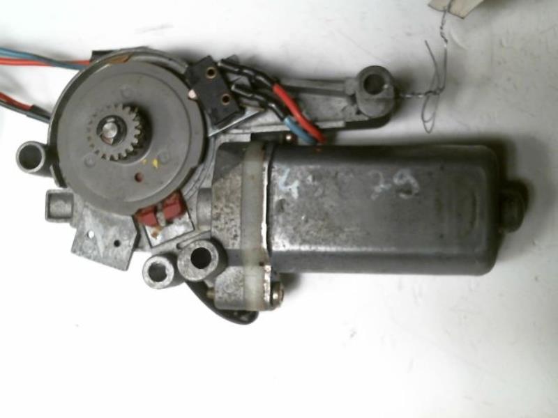 Moteur toit ouvrant