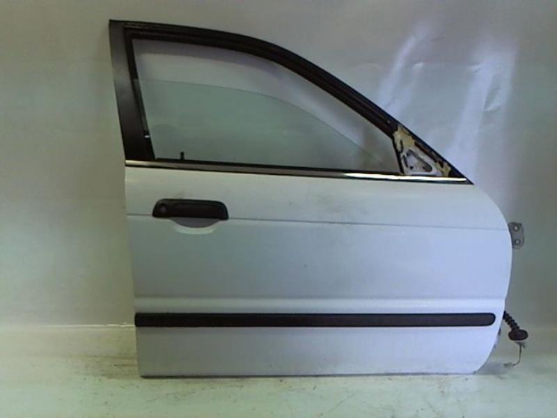 Porte avant droit