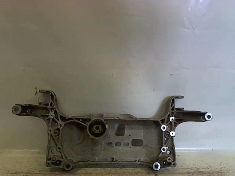 Culla motore anteriore