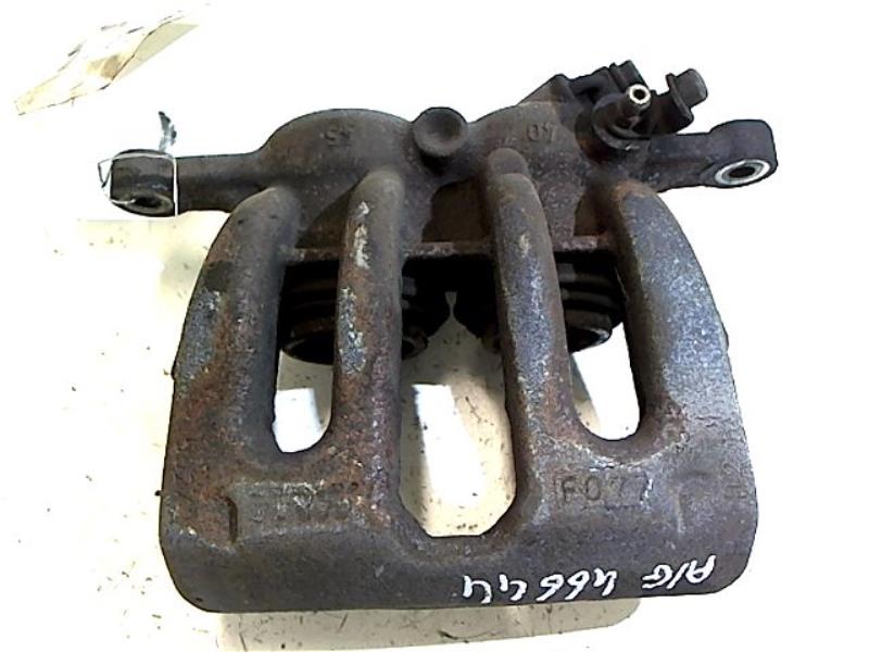 Etrier avant gauche (freinage)