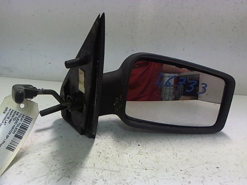 Retrovisor derecho