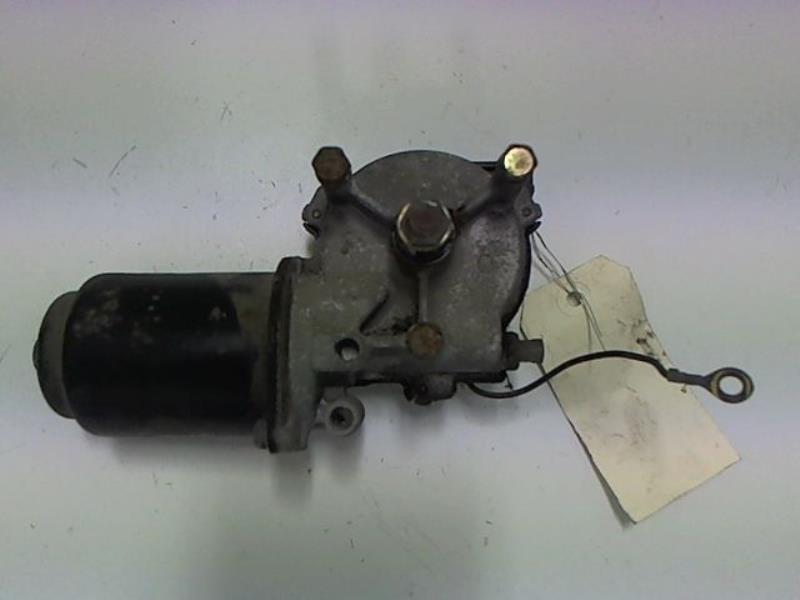 Moteur essuie glace avant