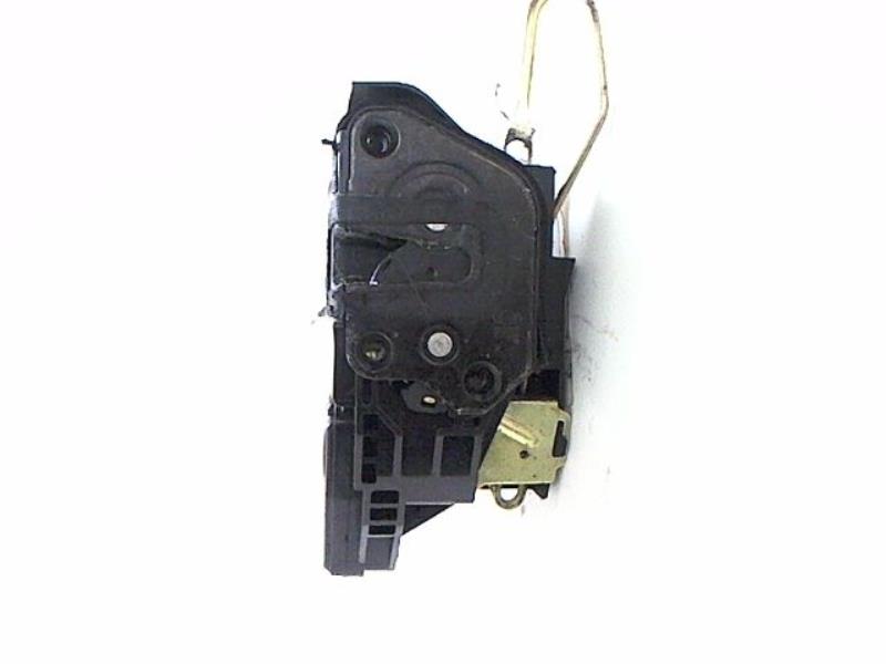 Cerradura delantera derecha