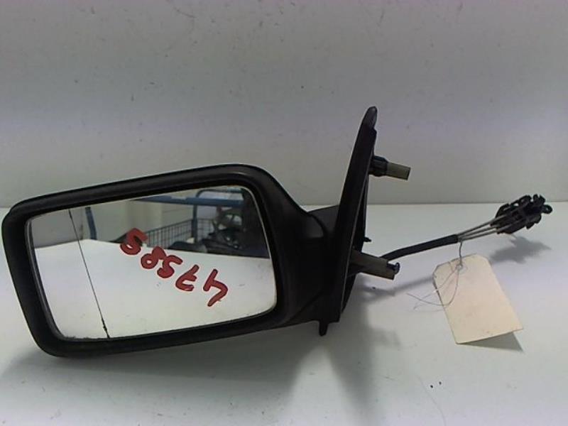 Retrovisor izquierdo