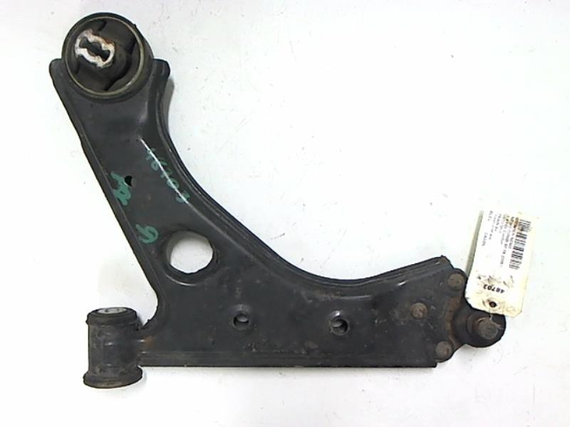 Triangle inferieur avant gauche