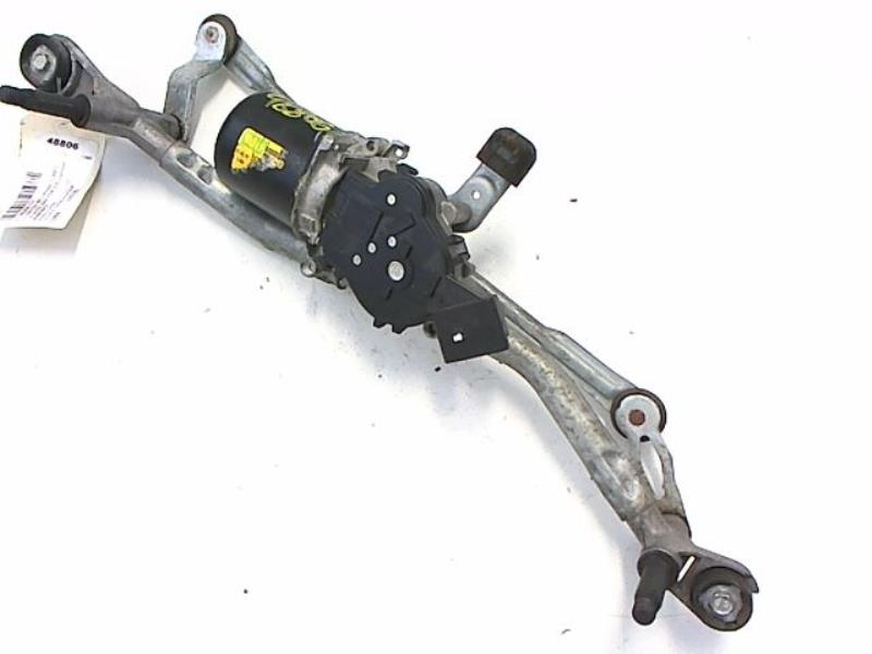 Motor de limpiaparabrisas delantero