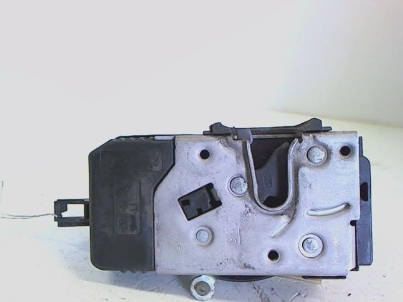 Cerradura delantera izquierda