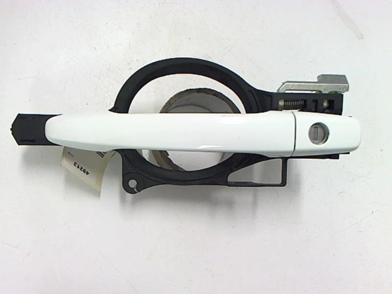 Poignee porte avant gauche