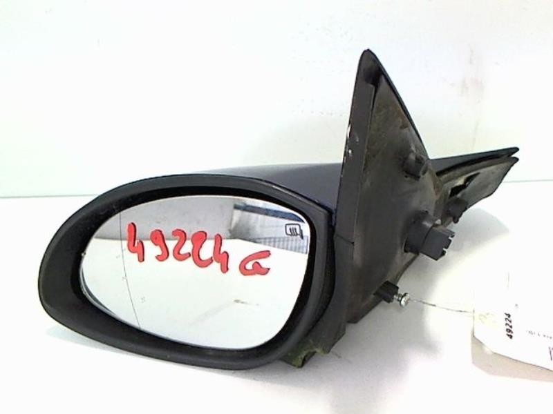 Retrovisor izquierdo