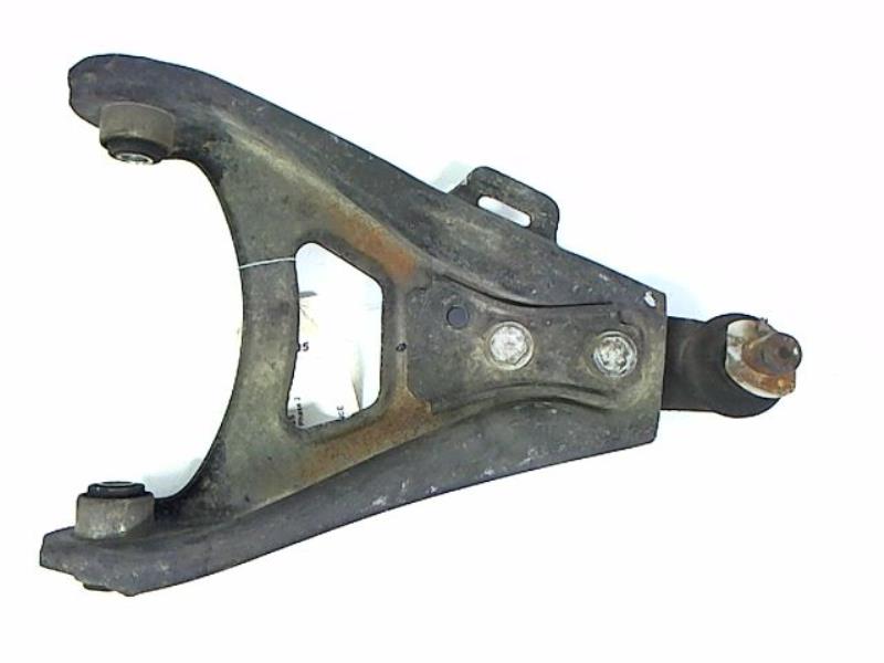 Triangle inferieur avant gauche
